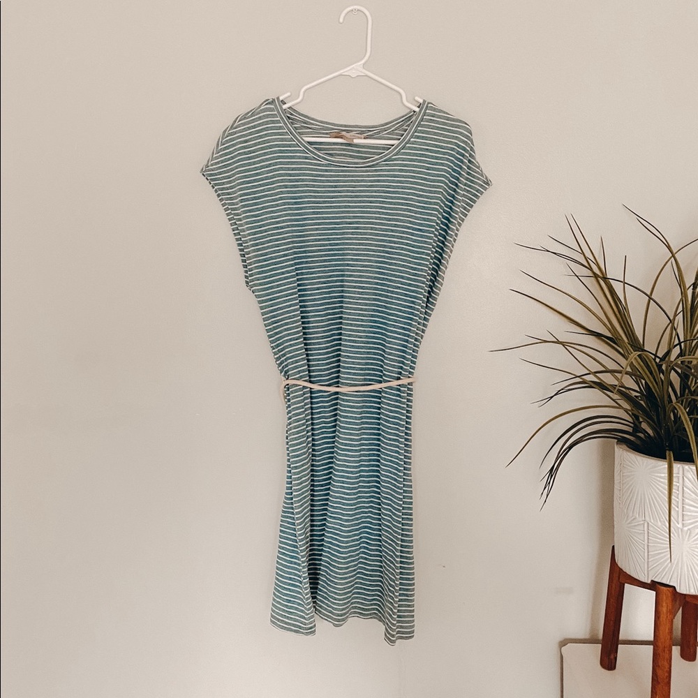 Forever 21 dress